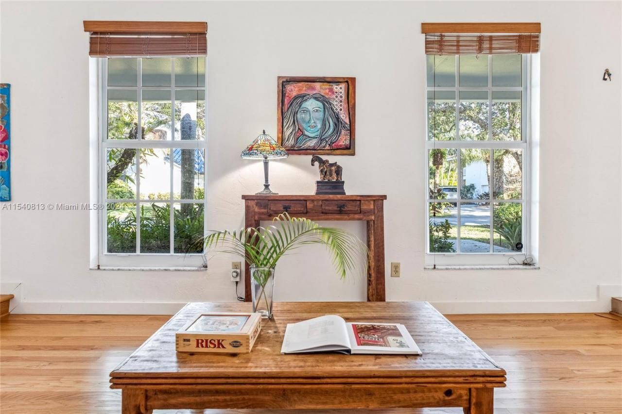 10130 SW 70th Ave, Pinecrest, FL 33156 Photo