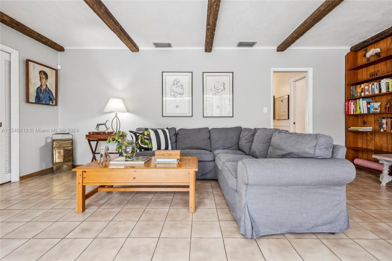 10130 SW 70th Ave, Pinecrest, FL 33156 Photo