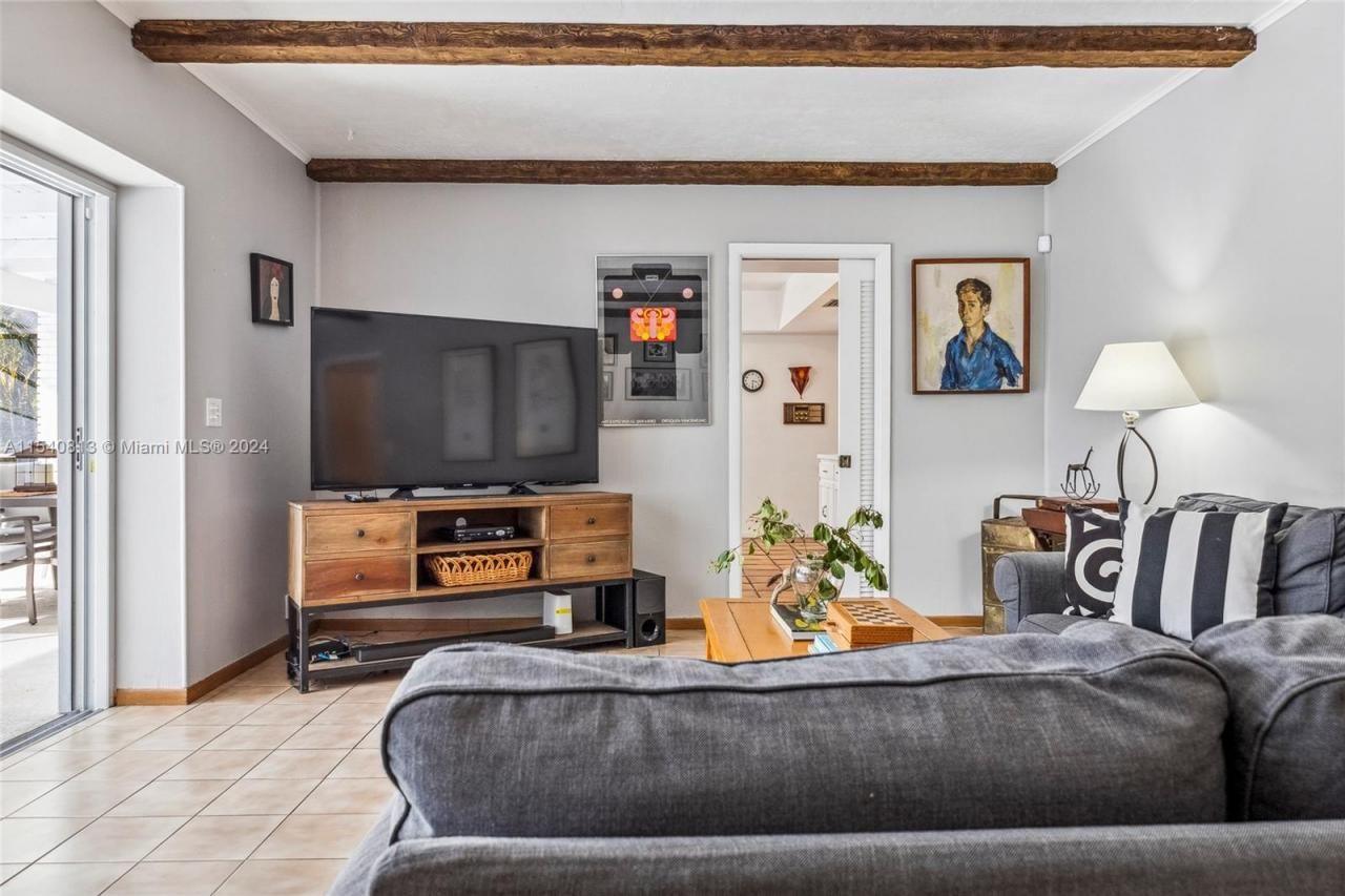 10130 SW 70th Ave, Pinecrest, FL 33156 Photo