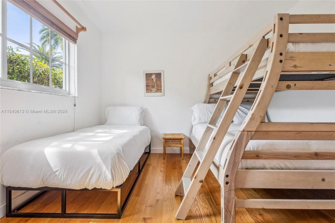 10130 SW 70th Ave, Pinecrest, FL 33156 Photo