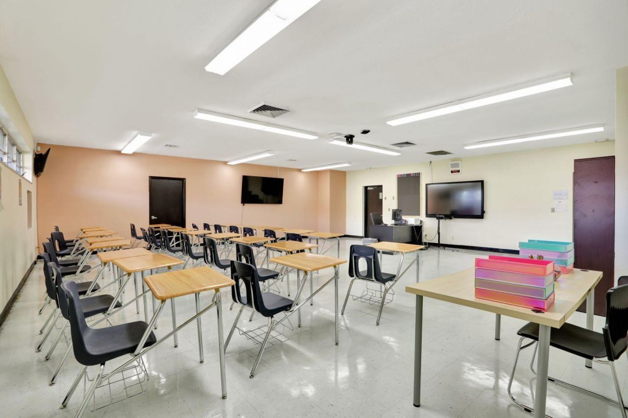 959 SE 6th Avenue, Deerfield Beach, FL 33441 Photo