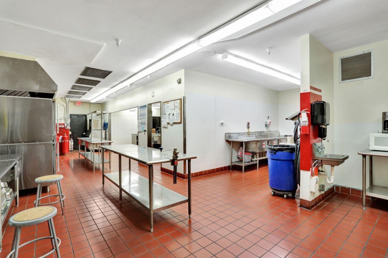 959 SE 6th Avenue, Deerfield Beach, FL 33441 Photo