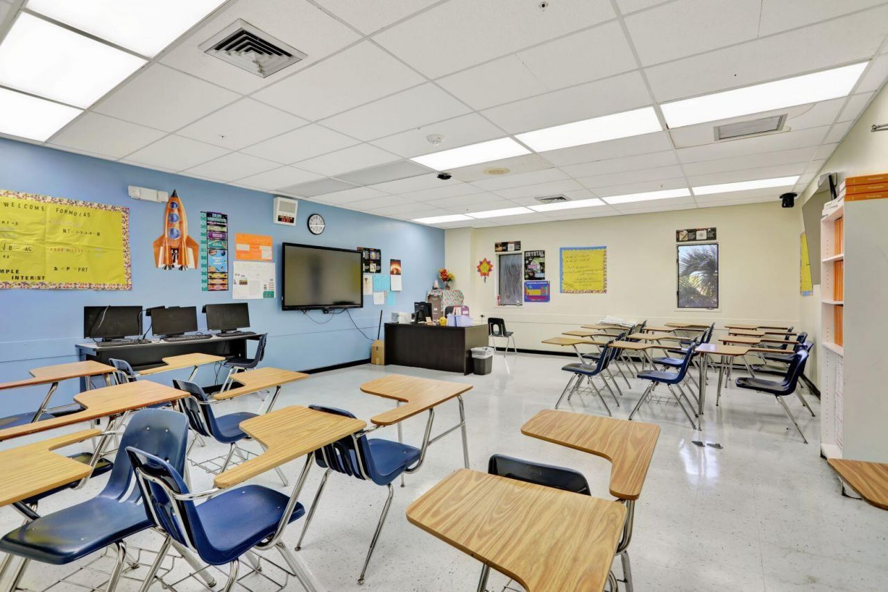 959 SE 6th Avenue, Deerfield Beach, FL 33441 Photo