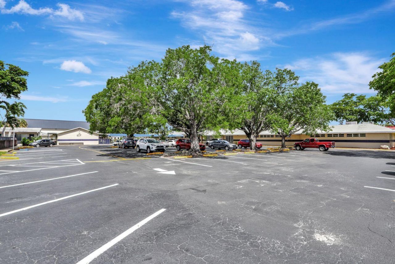 959 SE 6th Avenue, Deerfield Beach, FL 33441 Photo