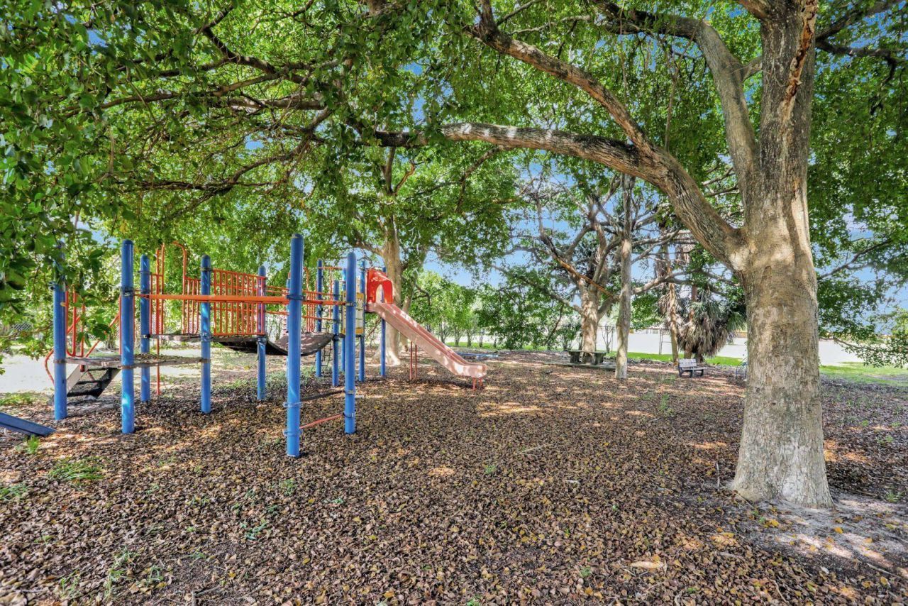 959 SE 6th Avenue, Deerfield Beach, FL 33441 Photo