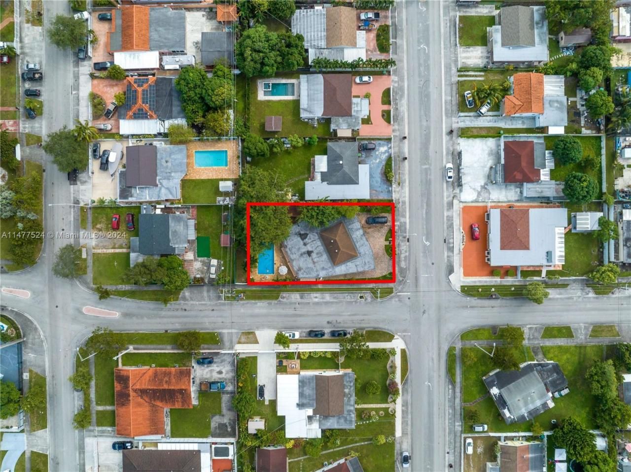 901 E 32nd St, Hialeah, FL 33013 Photo