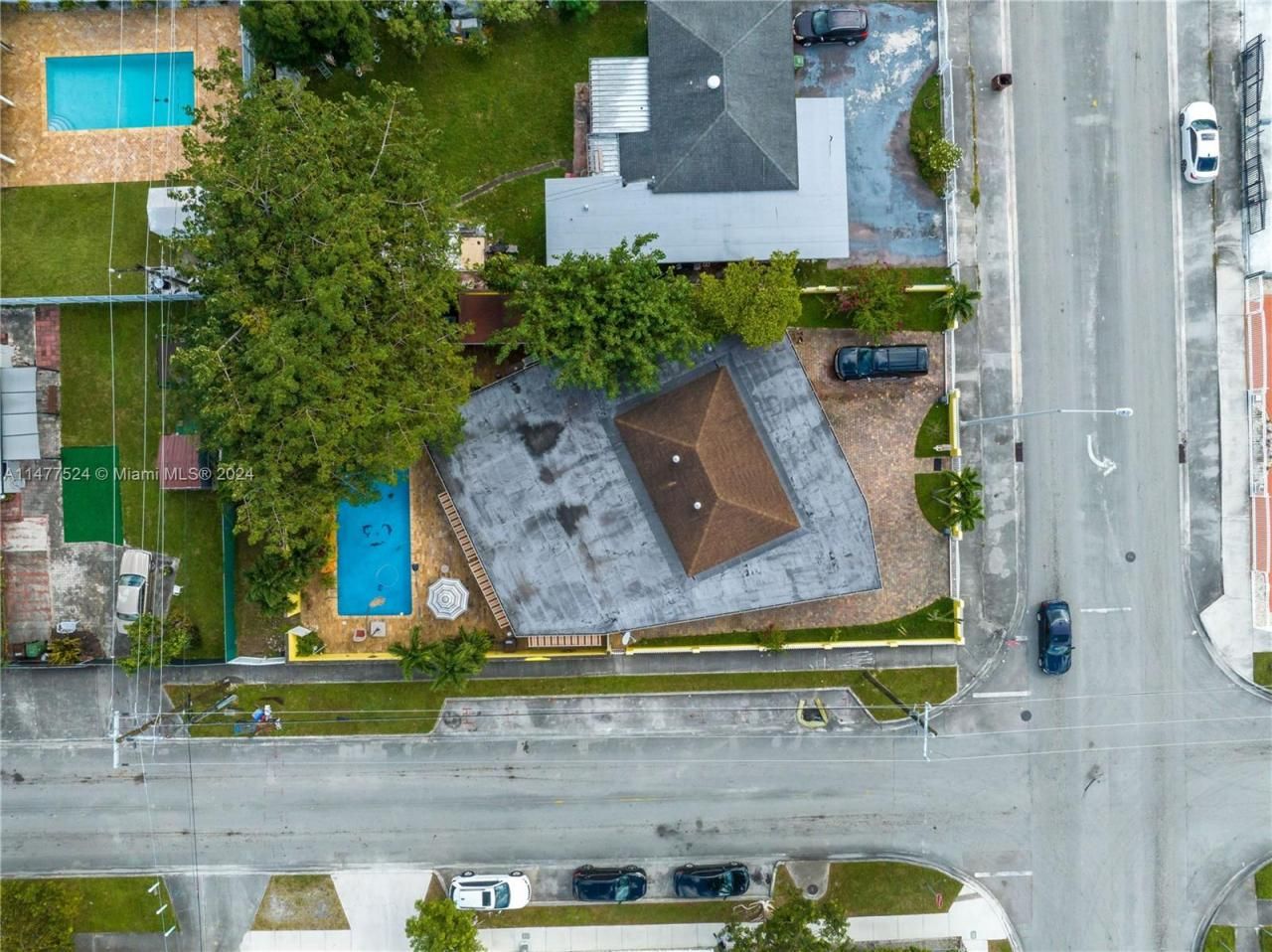 901 E 32nd St, Hialeah, FL 33013 Photo