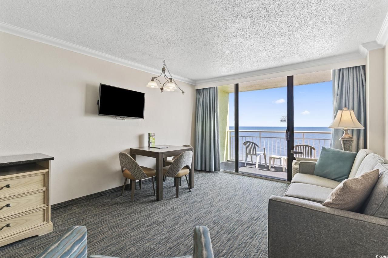 1105 S Ocean Blvd. Photo 4