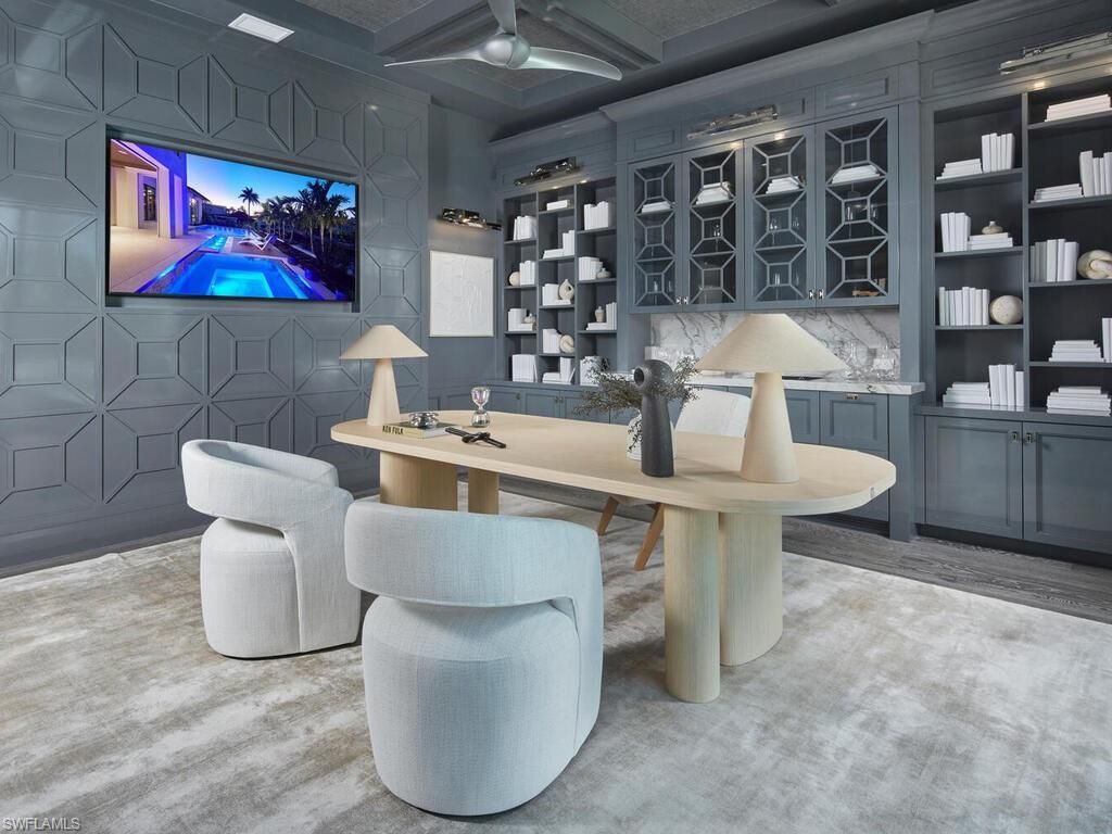 595 16th Ave S, Naples, FL 34102 Photo