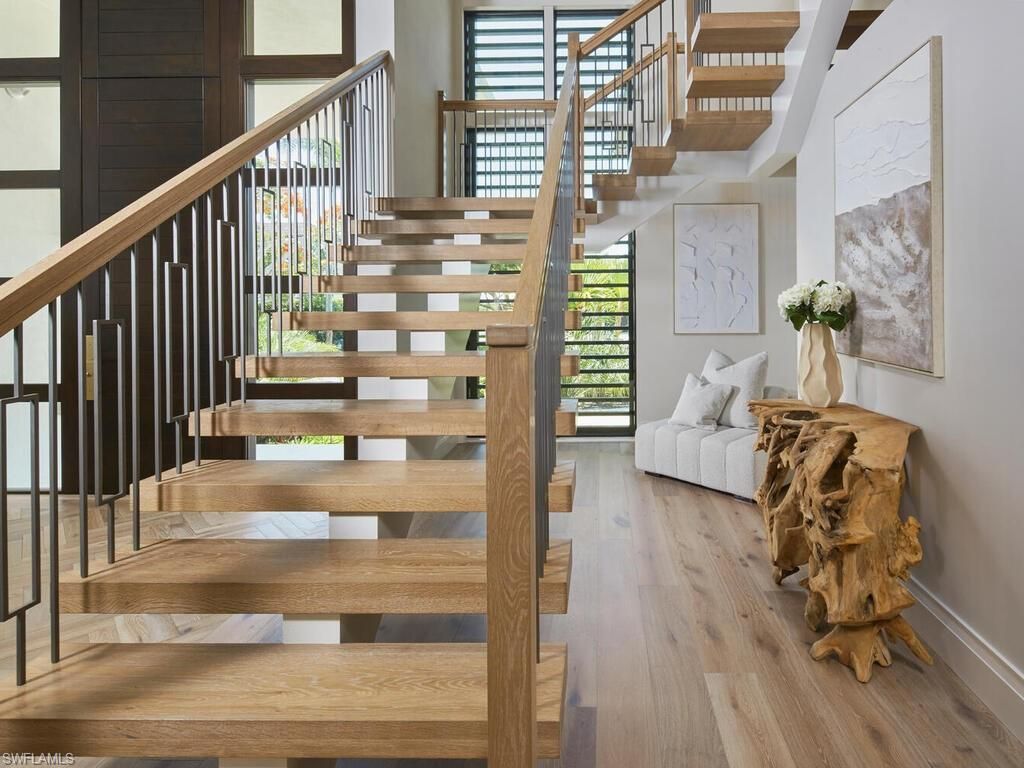 595 16th Ave S, Naples, FL 34102 Photo