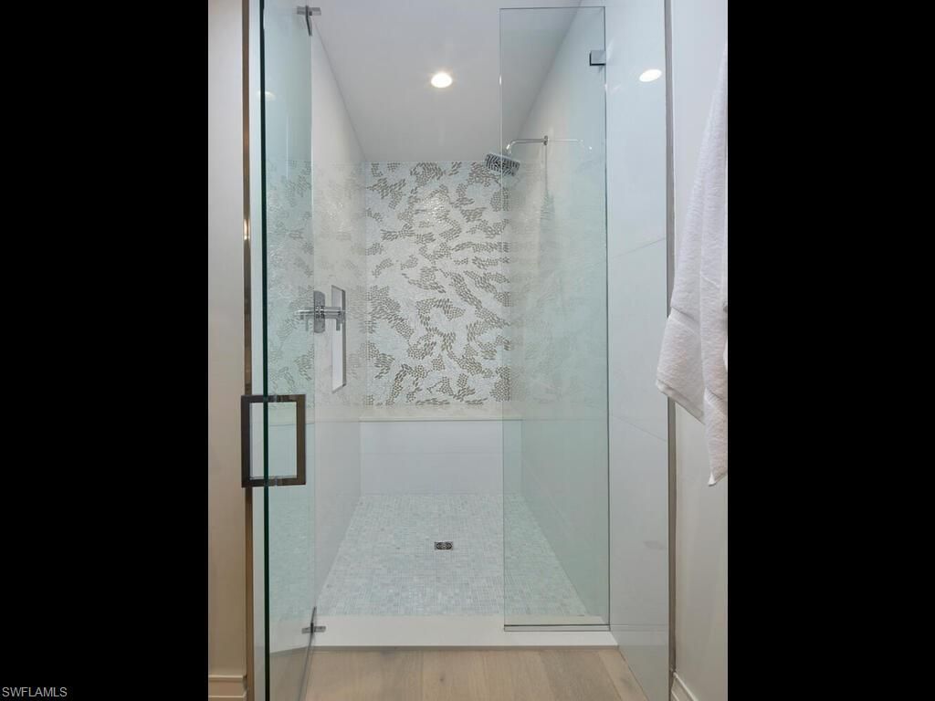 595 16th Ave S, Naples, FL 34102 Photo