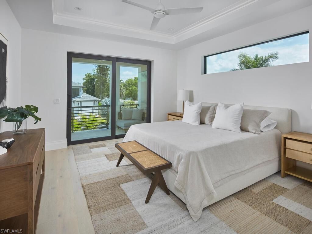 595 16th Ave S, Naples, FL 34102 Photo