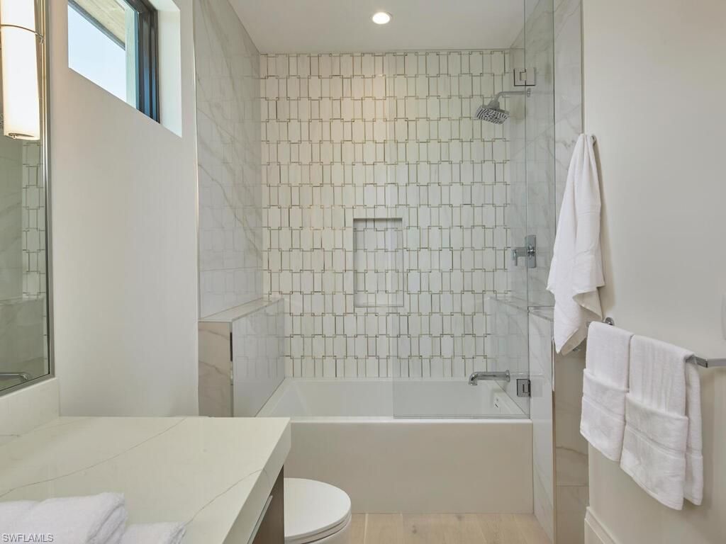 595 16th Ave S, Naples, FL 34102 Photo