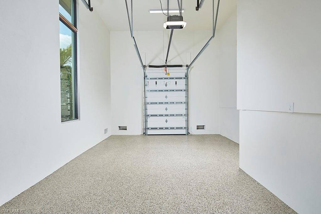 595 16th Ave S, Naples, FL 34102 Photo