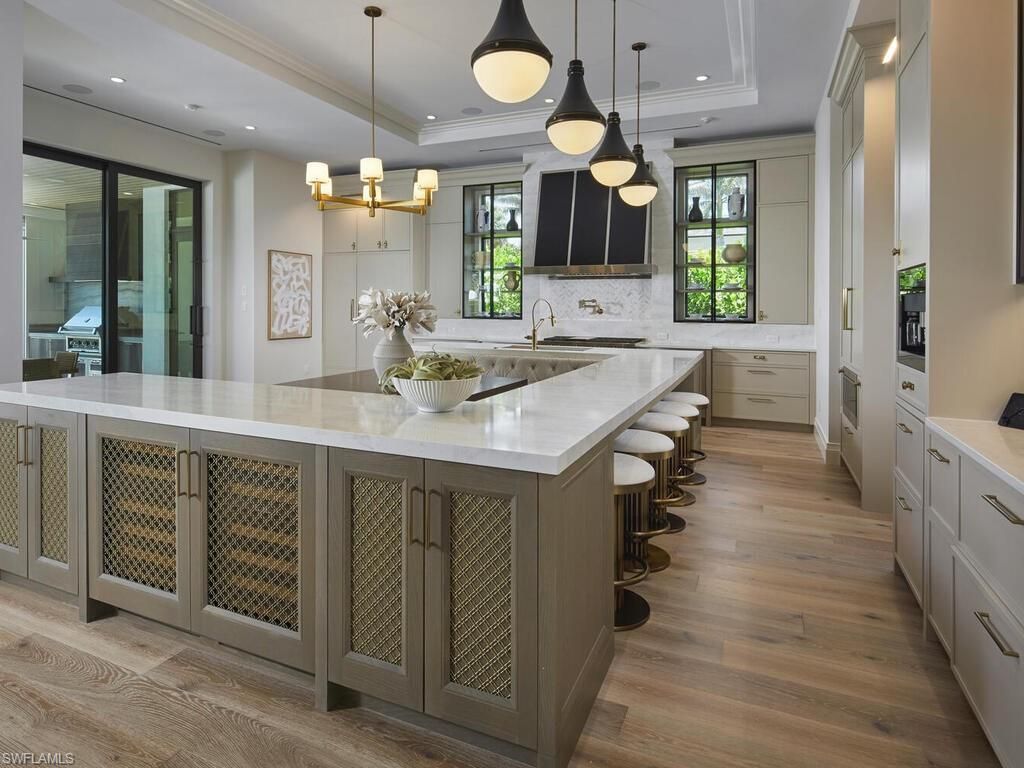 595 16th Ave S, Naples, FL 34102 Photo