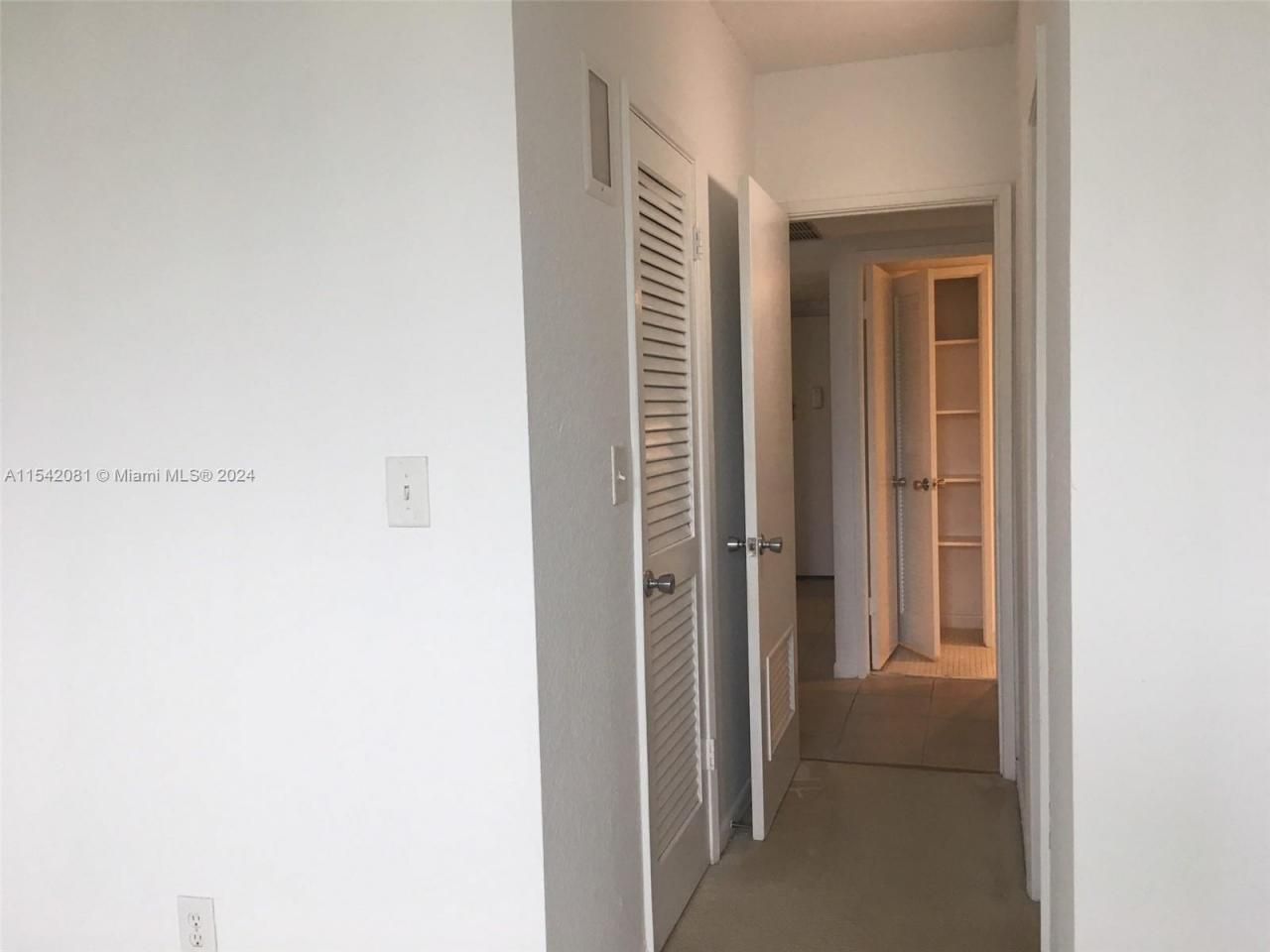 19380 Collins Ave, Unit 1515, Sunny Isles Beach, FL 33160 Photo