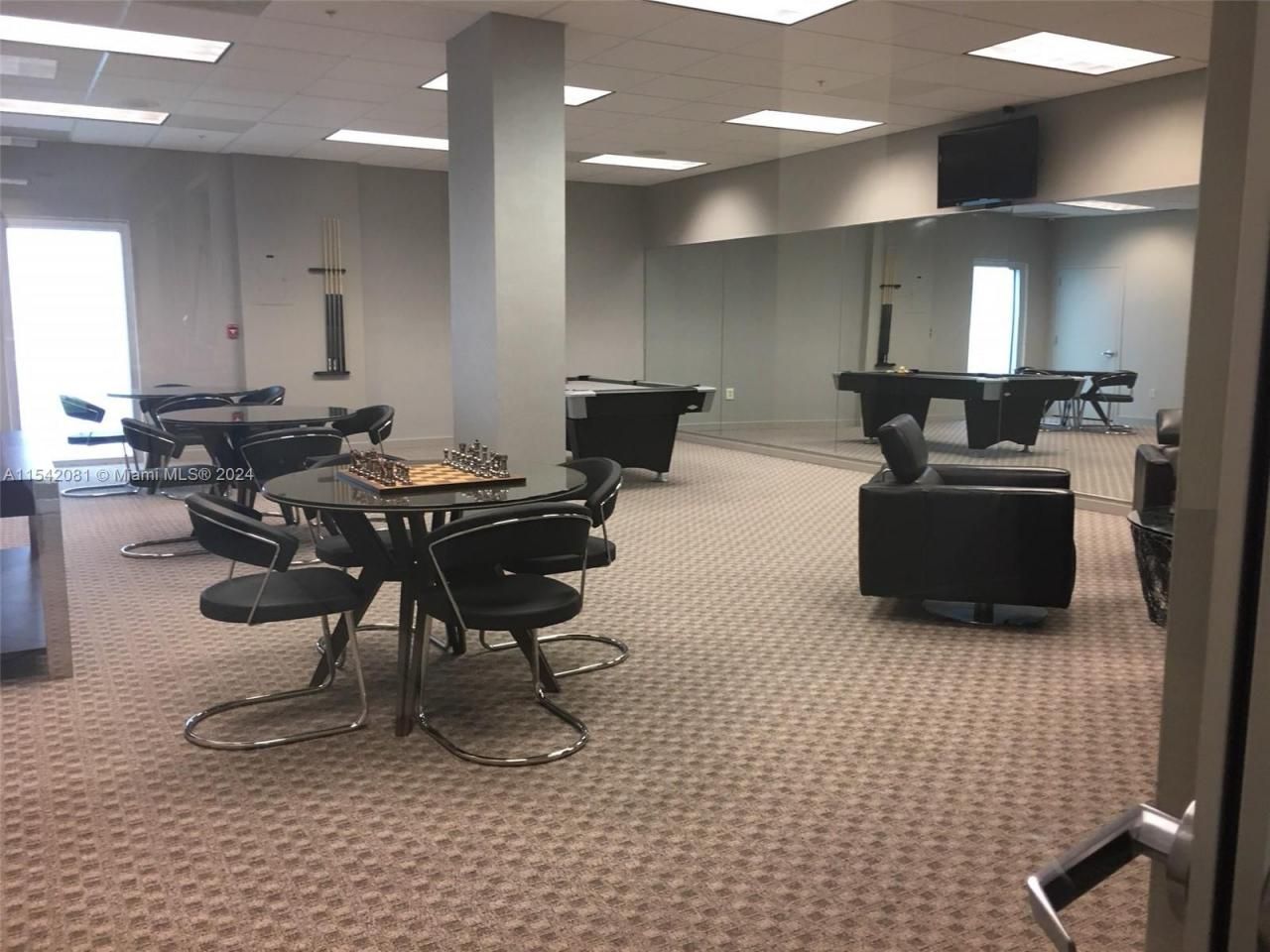 19380 Collins Ave, Unit 1515, Sunny Isles Beach, FL 33160 Photo