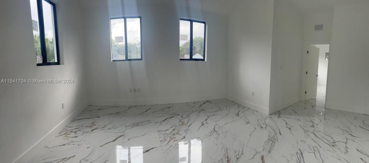 5455 SW 60 Ct, Miami, FL 33155 Photo