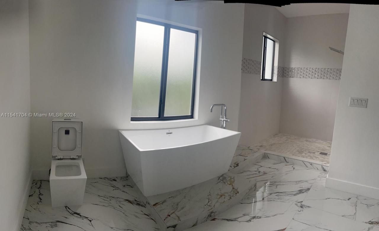 5455 SW 60 Ct, Miami, FL 33155 Photo