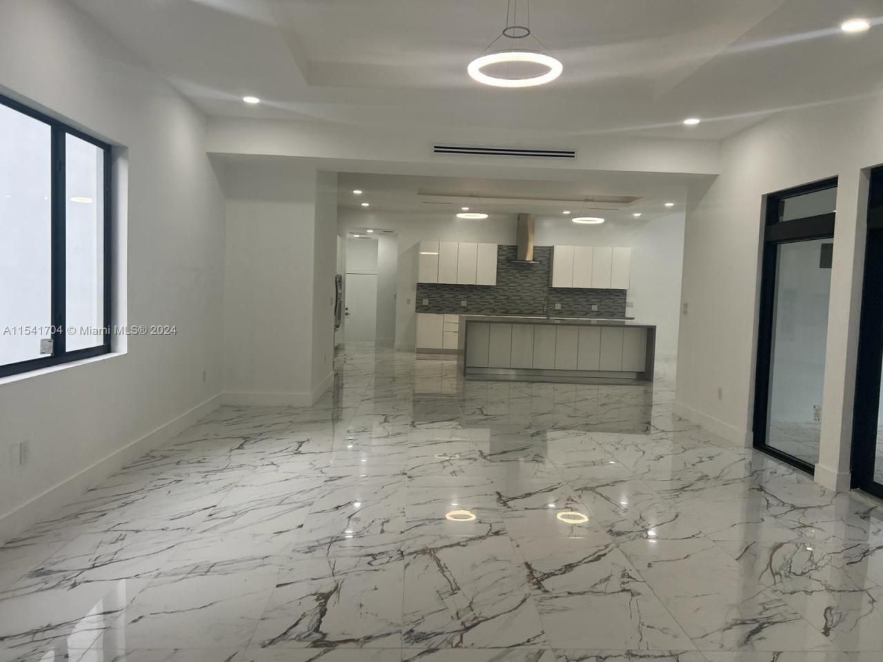 5455 SW 60 Ct, Miami, FL 33155 Photo