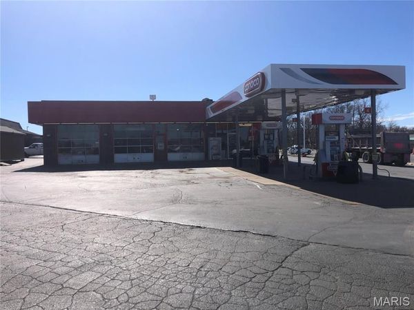 3949 Veterans Memorial Parkway, St Peters, MO 63376