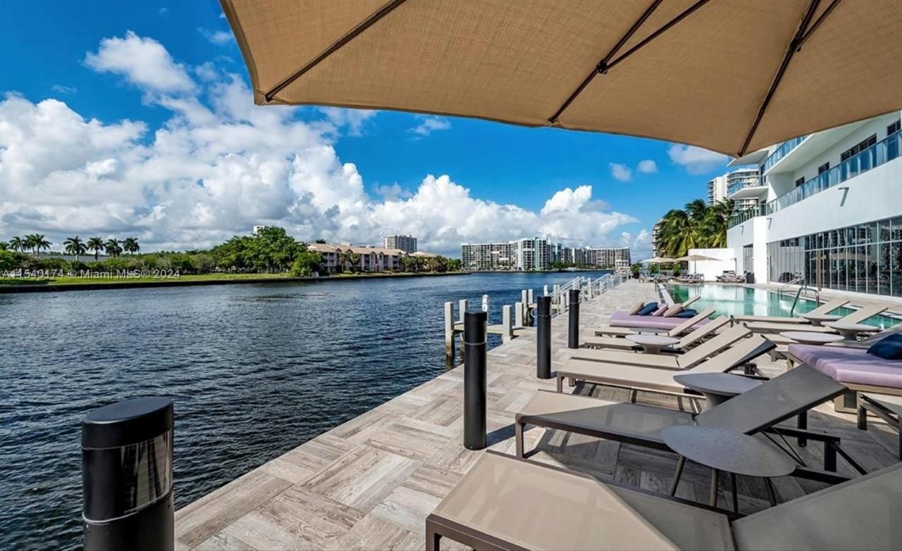 4010 S Ocean Dr, Unit R703, Hollywood, FL 33019 Photo