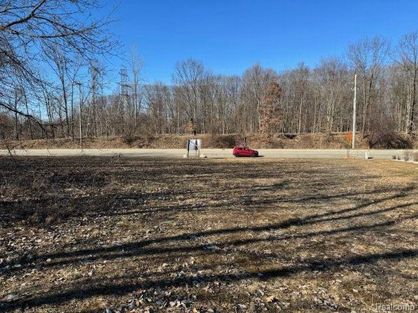 000 DUNCKEL Road, Lansing, MI 48910