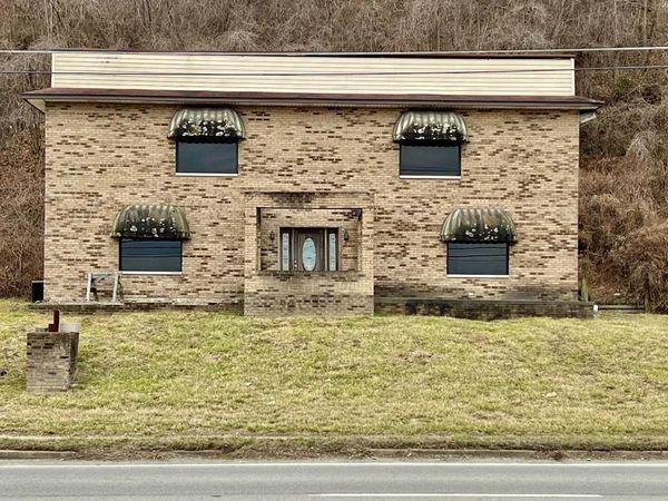 1418 Center, Catlettsburg, KY 41129