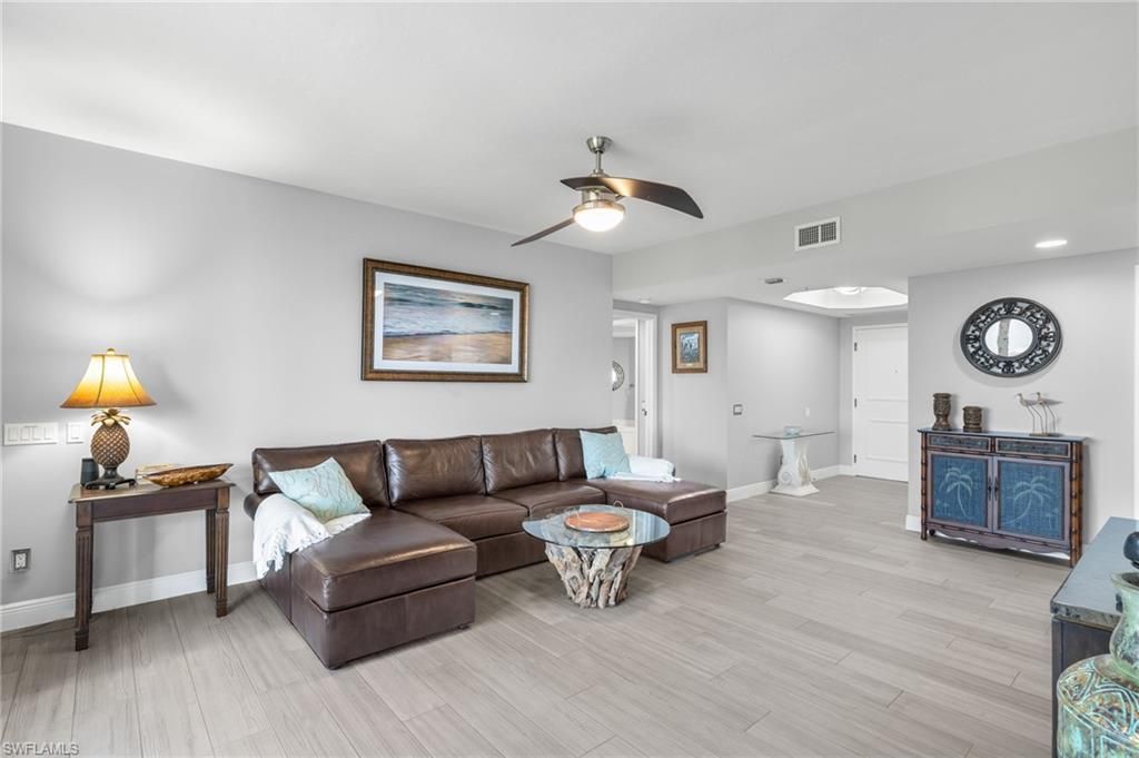 23650 Via Veneto, Unit 802, Bonita Springs, FL 34134 Photo