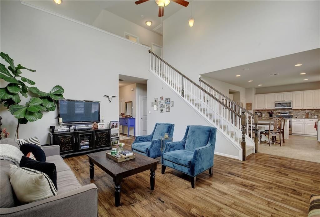 267 Stone View Trl, Austin, TX 78737 Main Photo