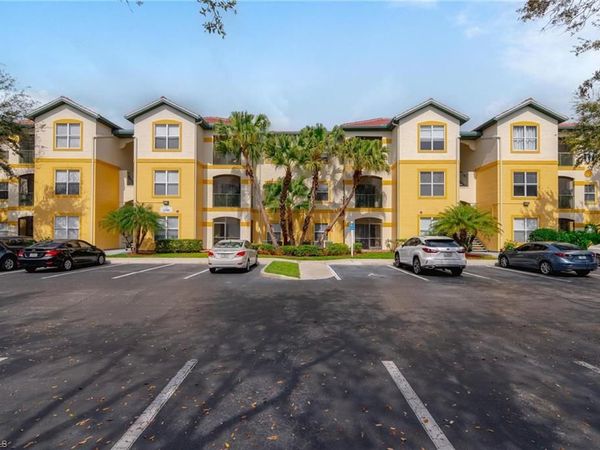 11490 Villa Grand, Unit 221, FORT MYERS, FL 33913