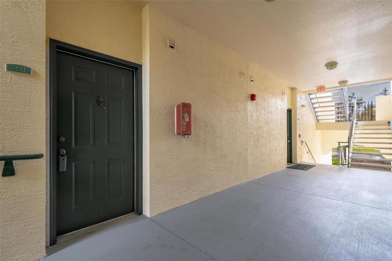 11490 Villa Grand, Unit 221, Fort Myers, FL 33913 Photo
