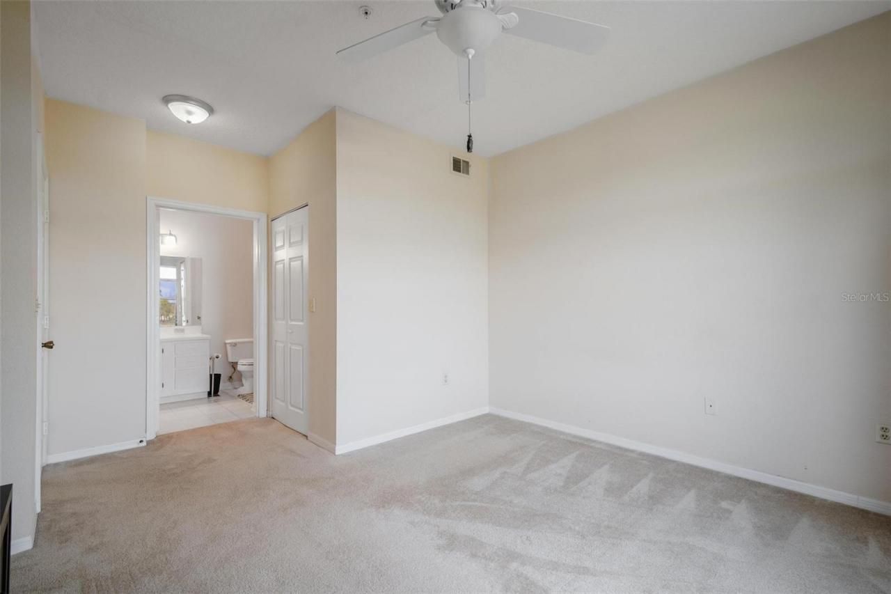 11490 Villa Grand, Unit 221, Fort Myers, FL 33913 Photo