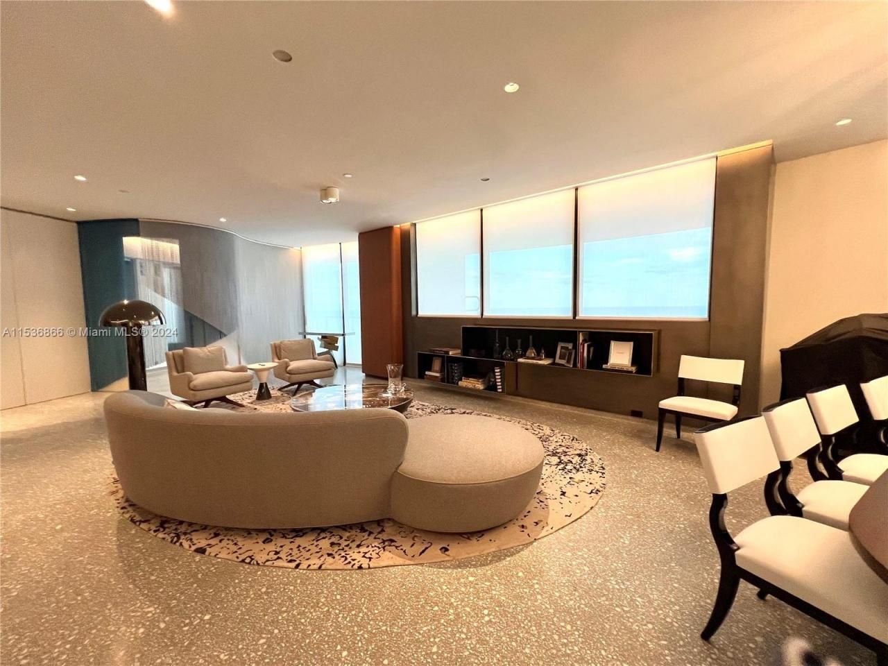 18555 Collins Ave, Unit 3501, Sunny Isles Beach, FL 33160 Photo