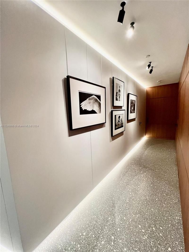 18555 Collins Ave, Unit 3501, Sunny Isles Beach, FL 33160 Photo