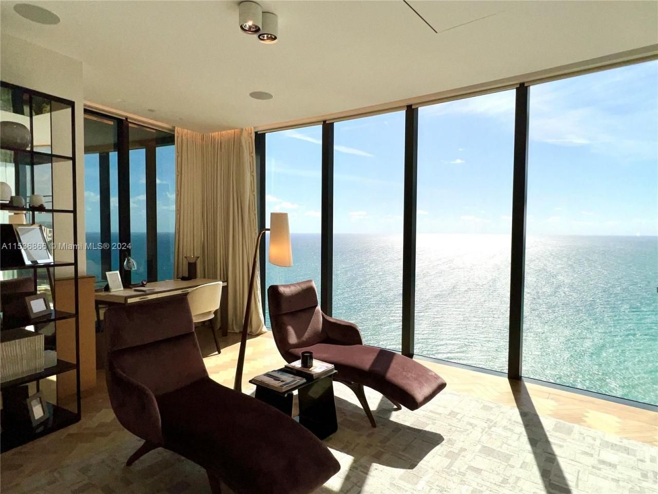 18555 Collins Ave, Unit 3501, Sunny Isles Beach, FL 33160 Photo