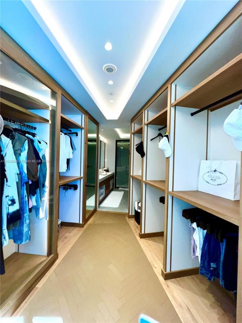 18555 Collins Ave, Unit 3501, Sunny Isles Beach, FL 33160 Photo