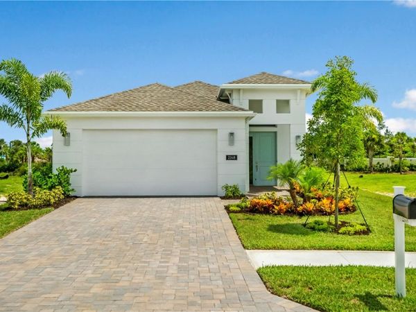 2148 Falls Manor, Vero Beach, FL 32967