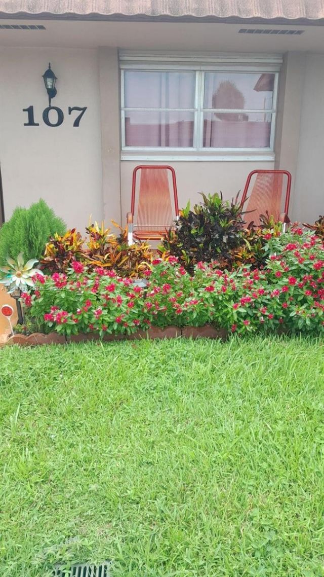 5775 W Fernley Dr W, Unit 107, Palm Beach, FL 33415 Photo