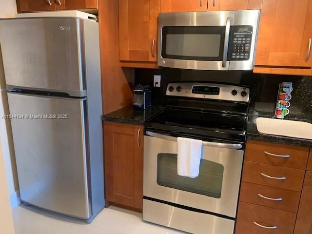 100 Lincoln Rd, Unit 819, Miami Beach, FL 33139 Photo