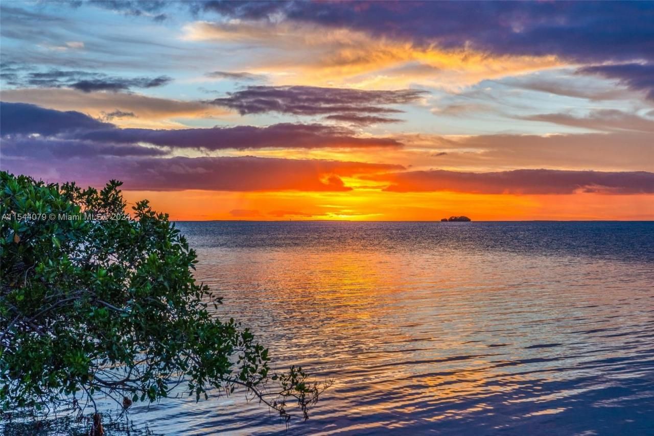 94100 Overseas Hwy, Key Largo, FL 33070 Photo