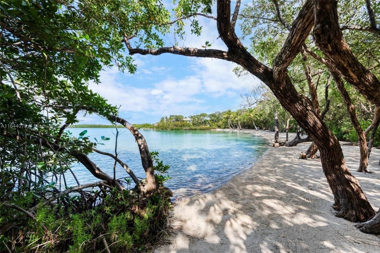 94100 Overseas Hwy, Key Largo, FL 33070 Photo