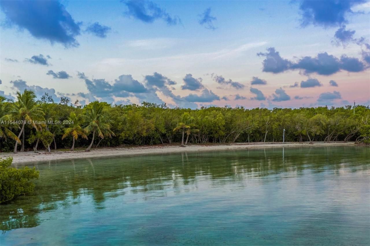 94100 Overseas Hwy, Key Largo, FL 33070 Photo