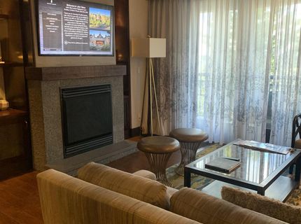 13051 Ritz Carlton Highlands Ct, Truckee, CA 96161 Photo