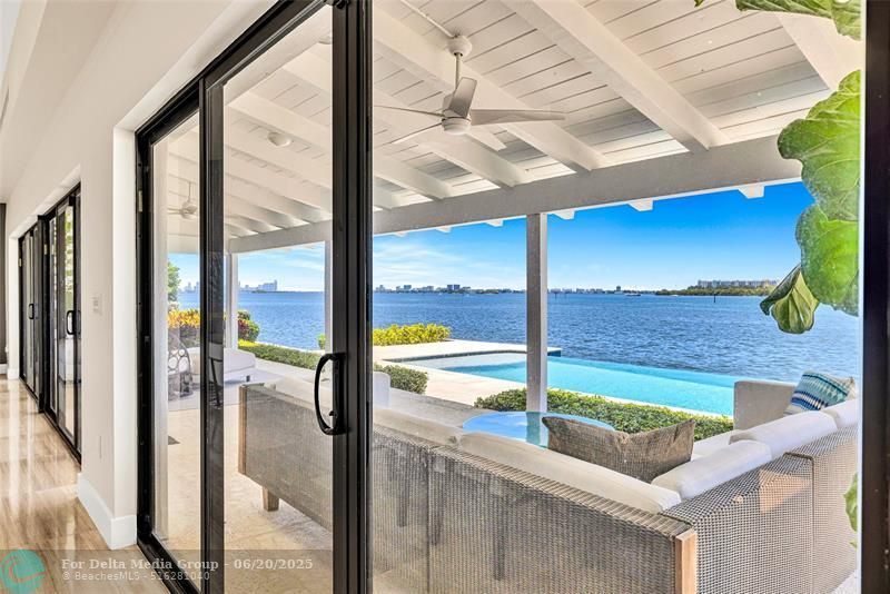 1290 NE 83rd St, Miami, FL 33138 Photo