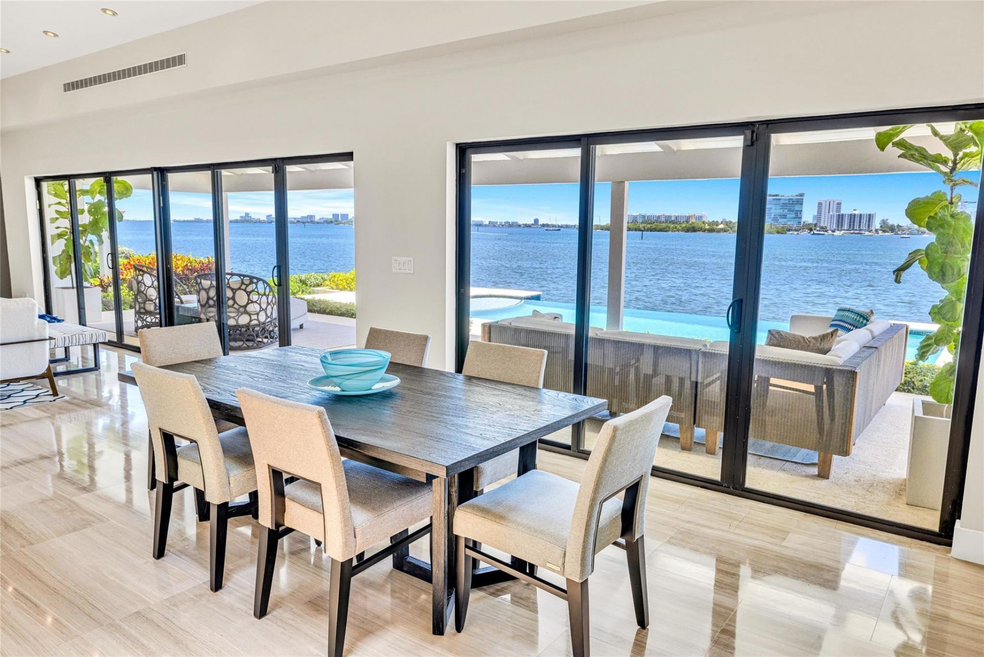 1290 NE 83rd Street, Miami, FL 33138 Photo