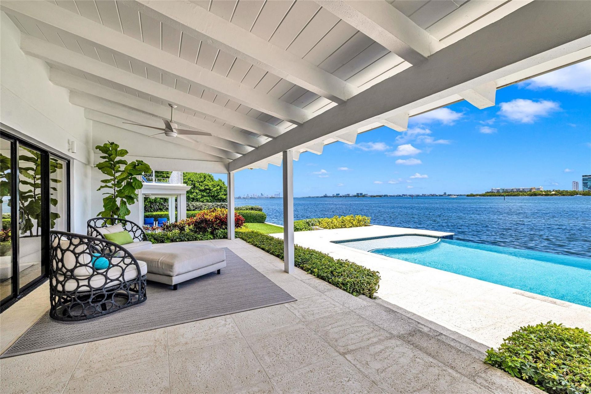 1290 NE 83rd Street, Miami, FL 33138 Photo