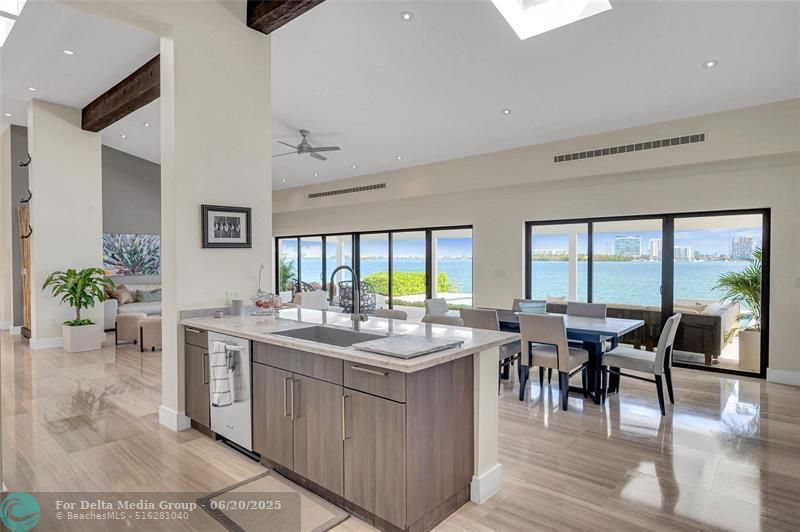 1290 NE 83rd St, Miami, FL 33138 Photo