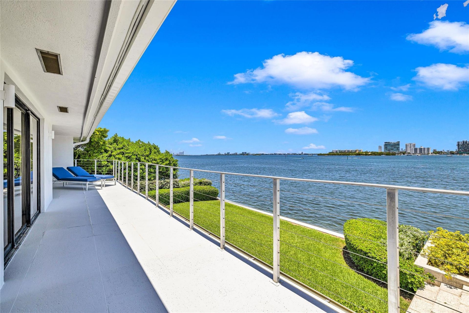 1290 NE 83rd Street, Miami, FL 33138 Photo