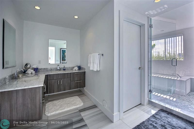 1290 NE 83rd St, Miami, FL 33138 Photo